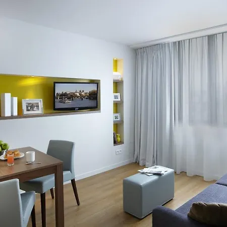 Citadines Place D'italie Aparthotel 3*
