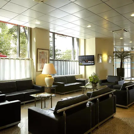 Aparthotel Citadines Place D'italie 3*