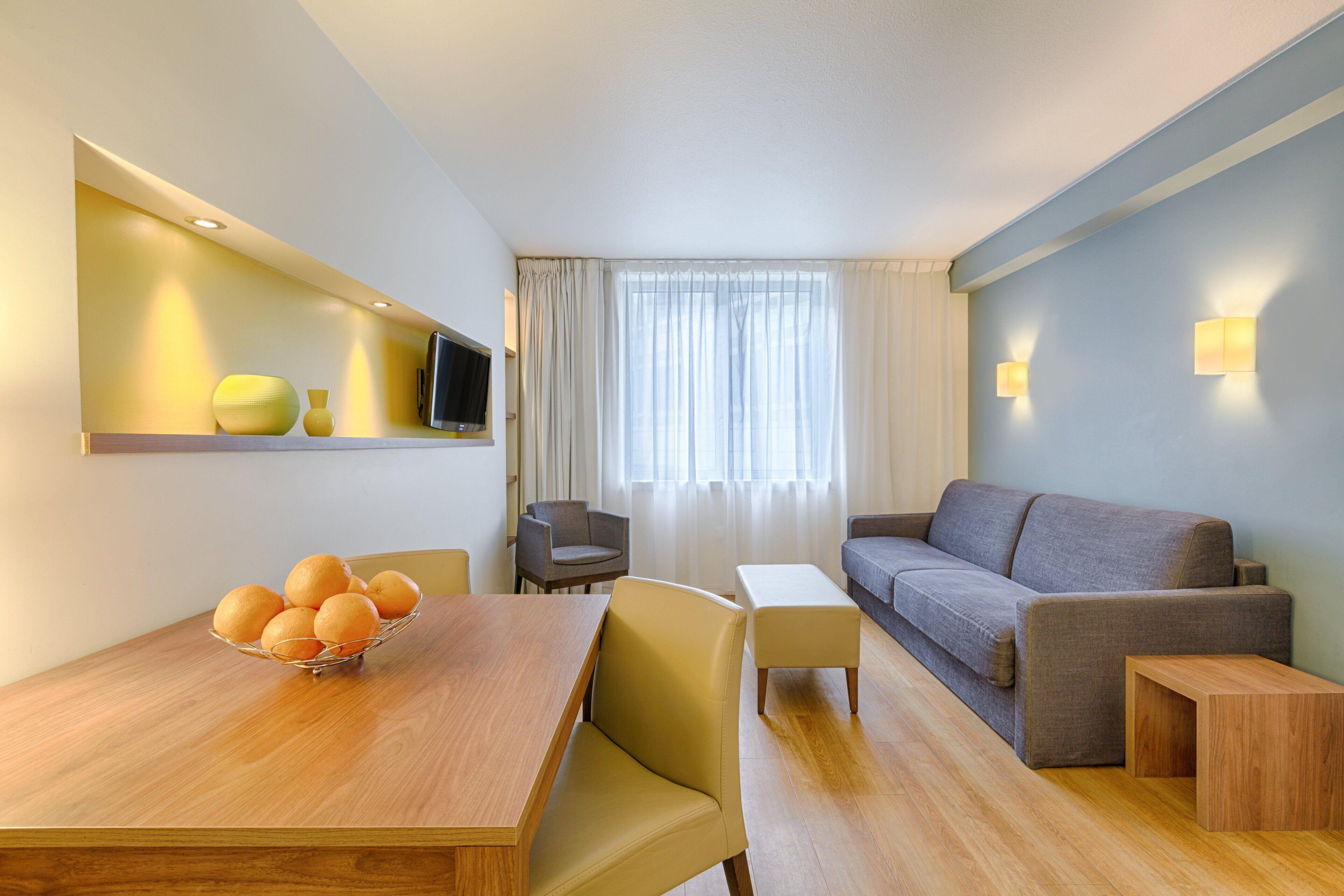 Aparthotel Citadines Place D'italie 3*