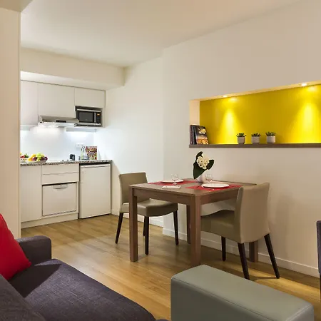 Aparthotel Citadines Place D'italie 3*